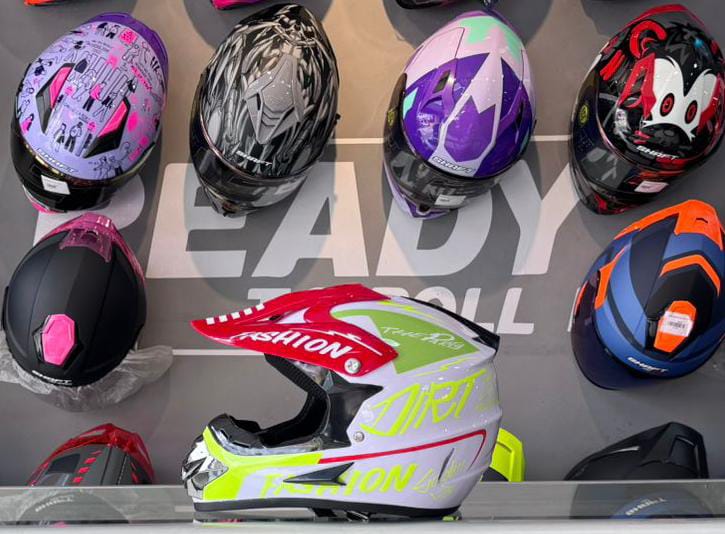 Gray helmet for bikers